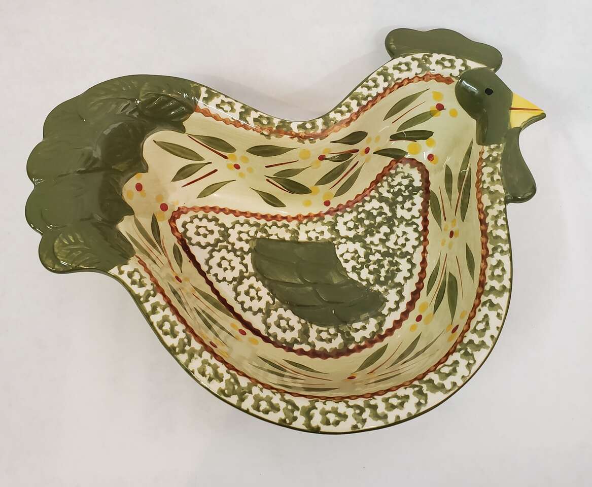 Temp-Tations Old World Green .5 Qt Chicken Figural Shaped 9" Serving Bowl.