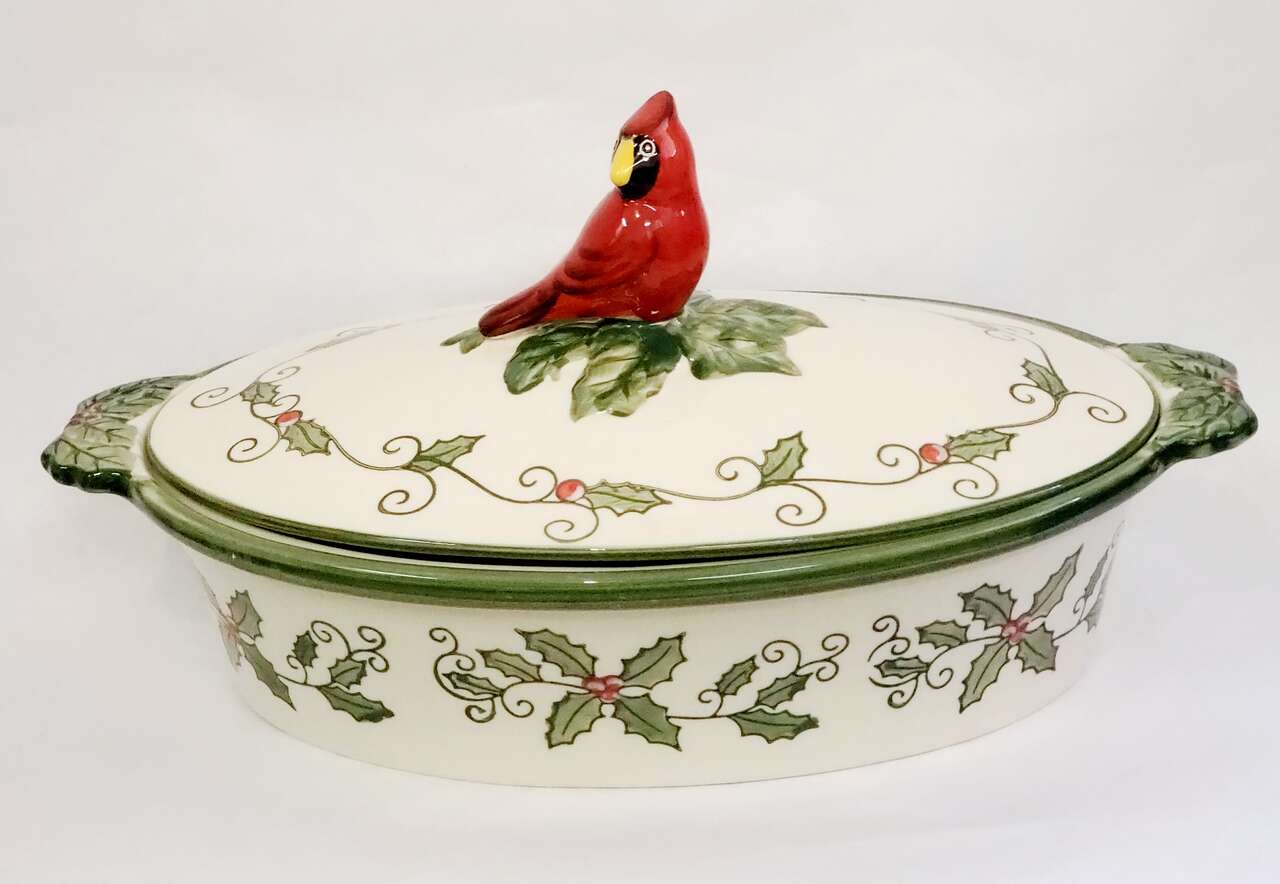 Vintage Temp-Tations Cardinal Figurine 2qt Oven Casserole Baker Dish