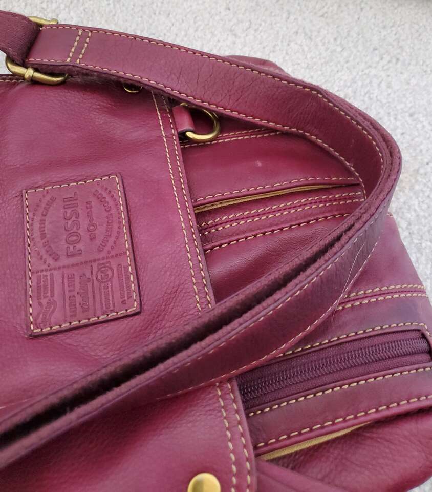 Fossil Leather Crossbody Purse - Deep Purple Bag Satchel