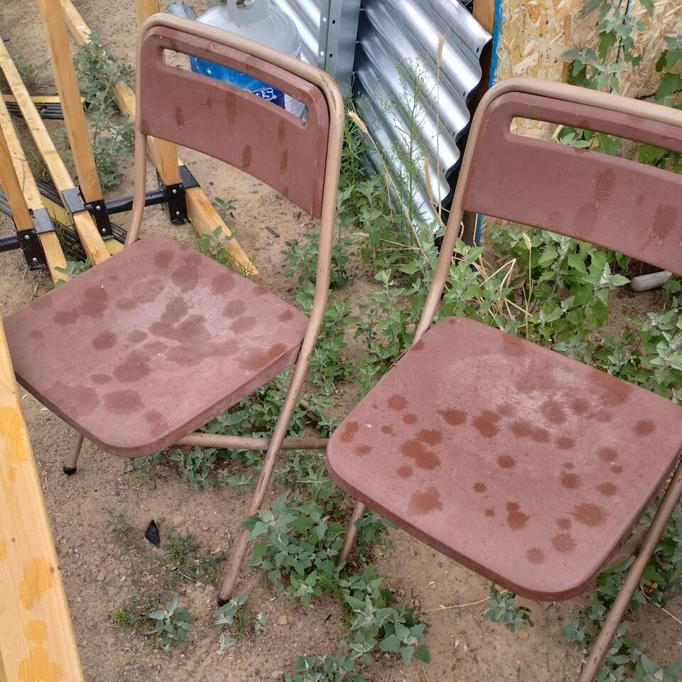 Folding chairs