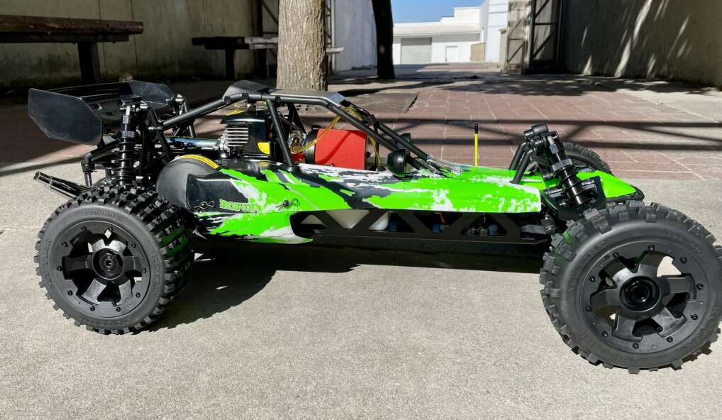 Rofun Baja 5b 29cc RC Car Gas Buggy New in Box