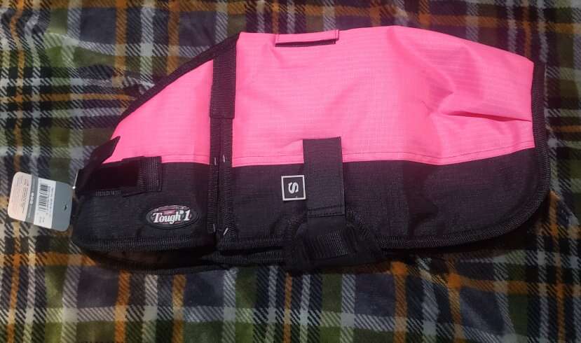 Tough-1 600D Wearable Dog Blanket