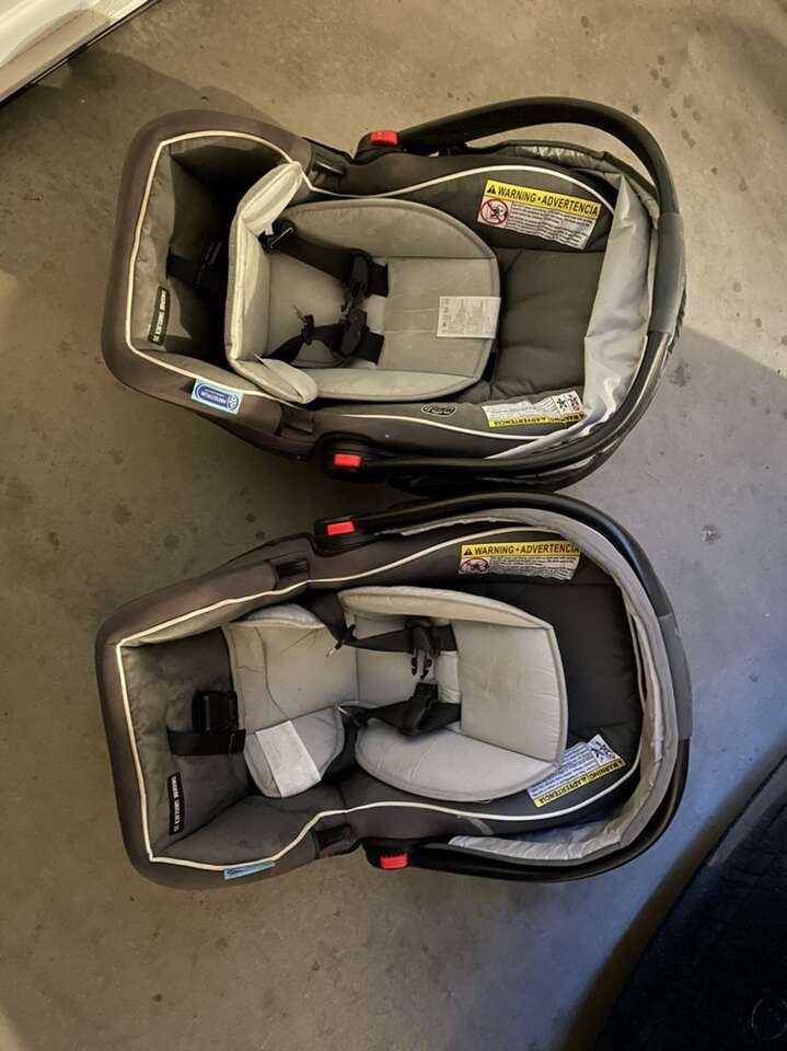 Free Car seats with bases Baby