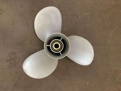 19 Pitch Bravo II Stainless Steel LH Propeller