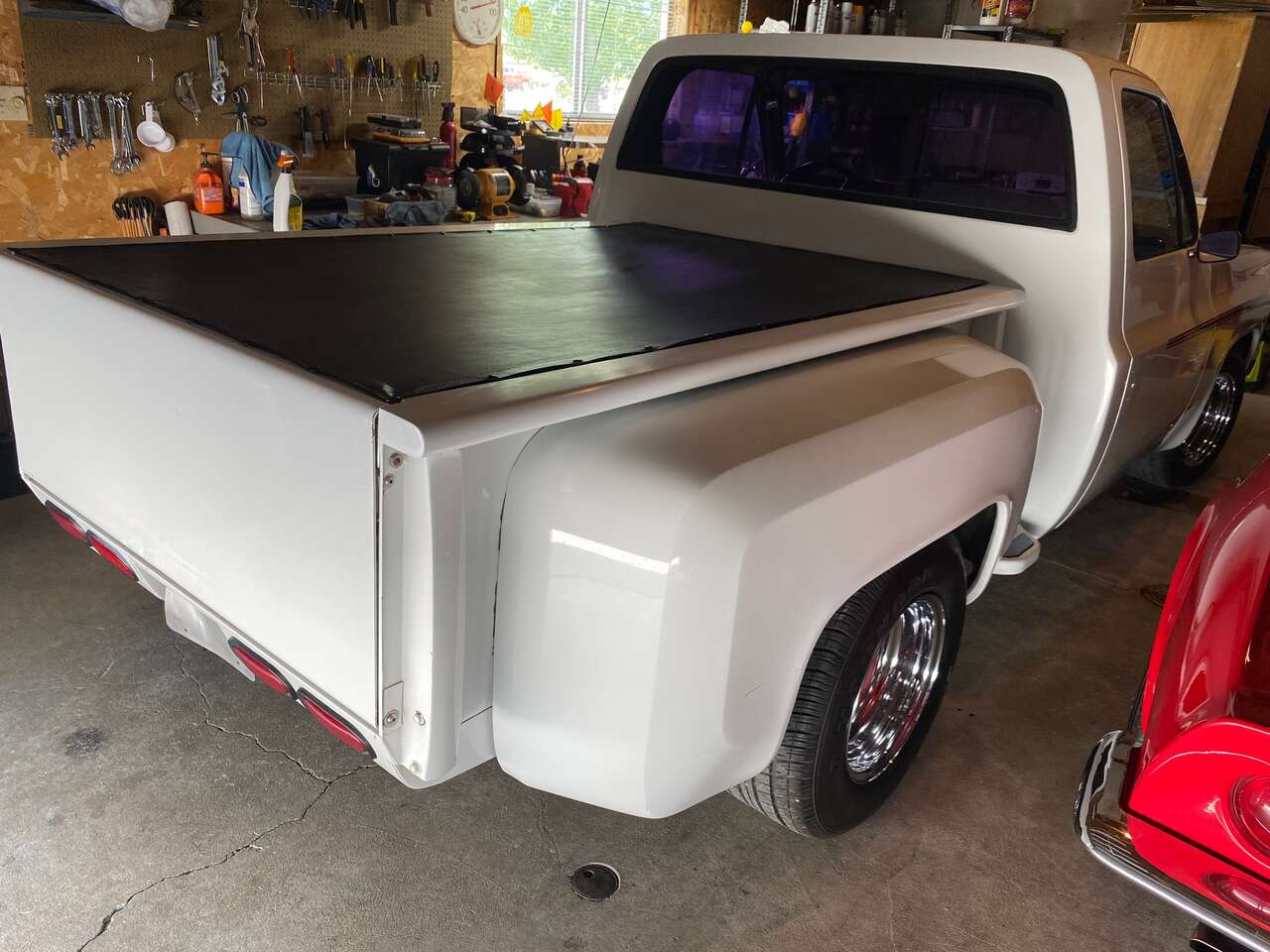 Living Estate Sale. NEW Car trail… Announcements