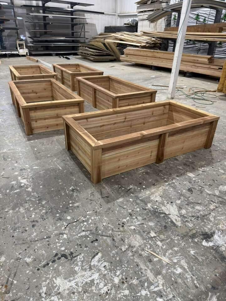 6x3x1.5 Cedar Garden Bed