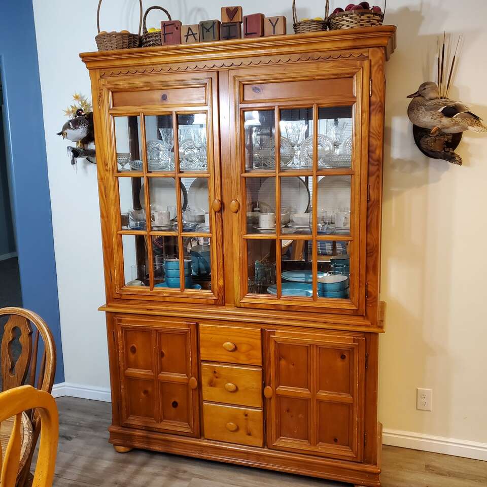 Hutch Furniture