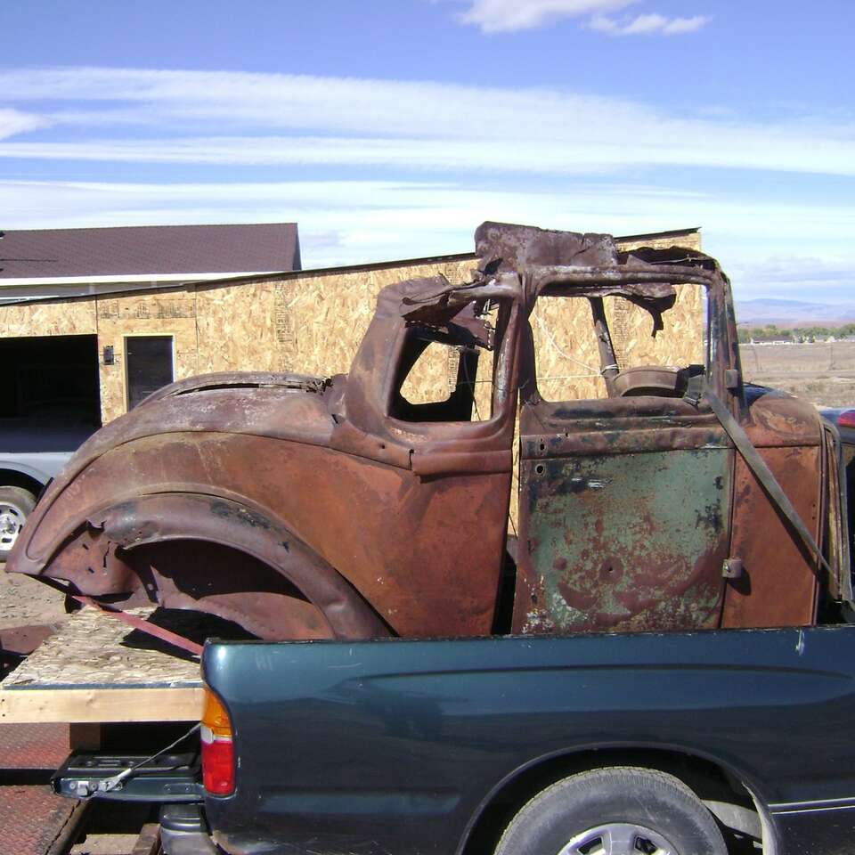ISO Wanted: 1932-1934 Flathead Ford Parts