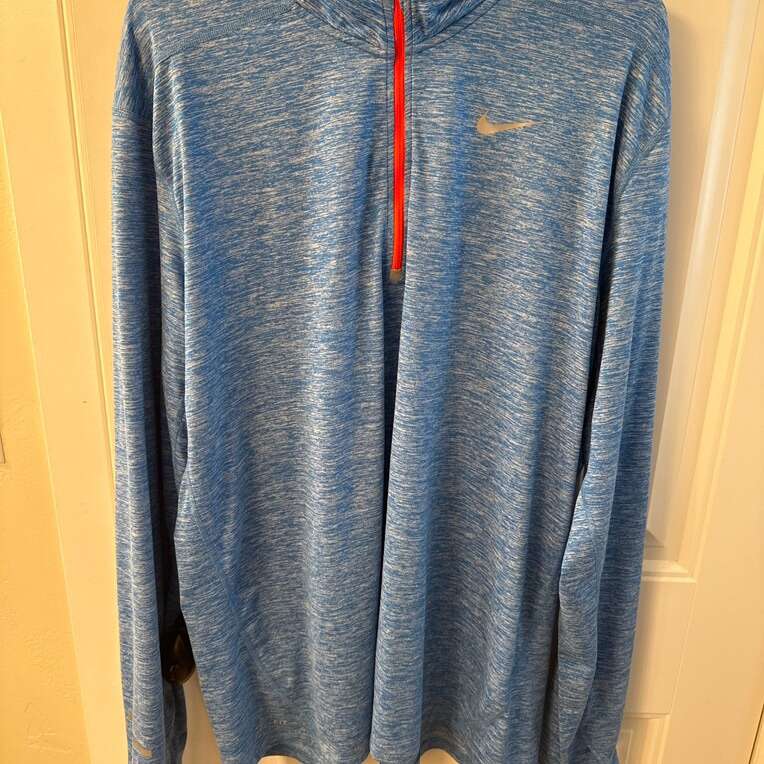 Used 1/4 Zip Nike  Dri-fit Running Shirt Size XL