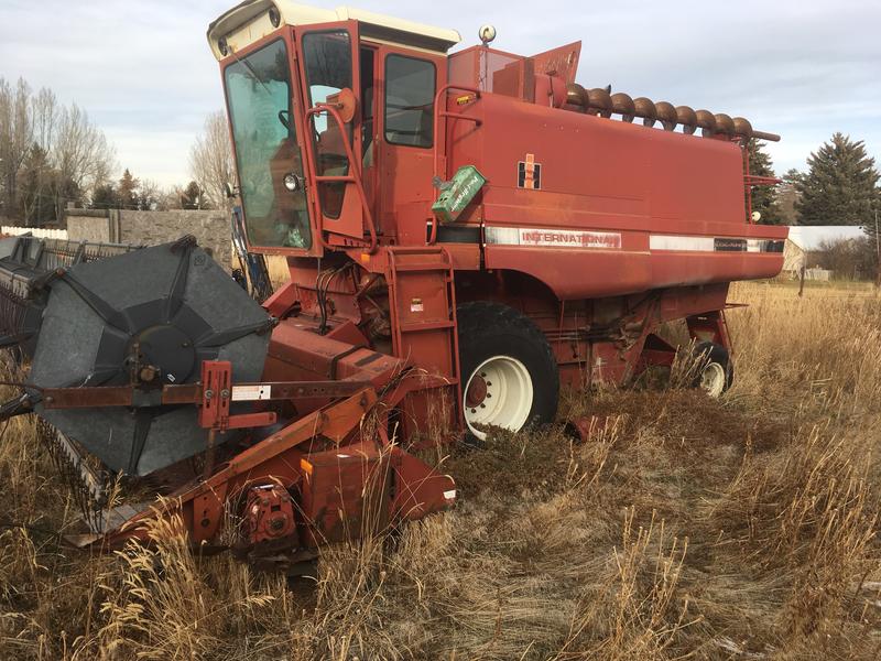 Parting Out International 1440 Combine