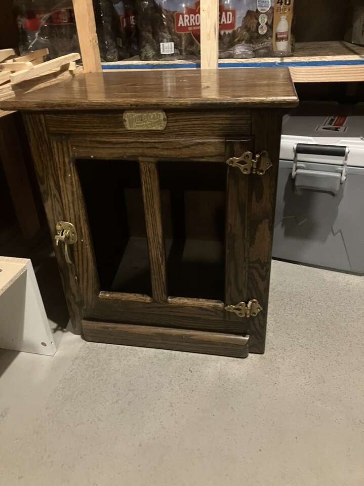 Old Vintage Ice Chest