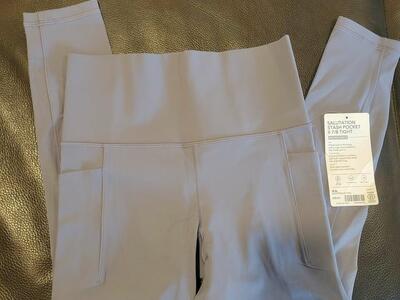 Athleta Salutation Stash Pocket II 7/8 Tight Pants Leggings Size XS