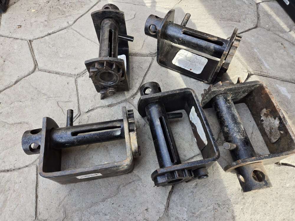 Weld-On Trailer Strap Winch