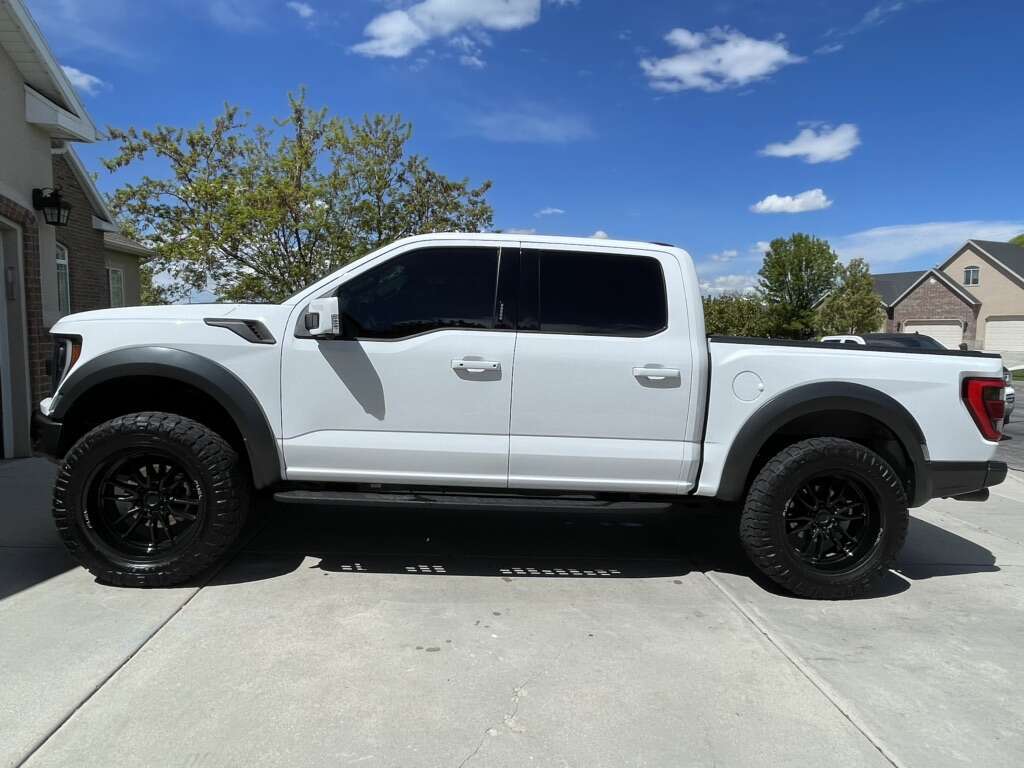 Window Tint | Vinyl Wraps | Rock Chip Repair | Windshield Replacement | Mobile Services