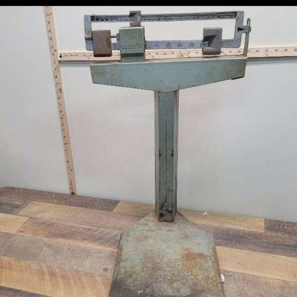 Old scale