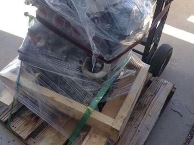 1NZ-FXE Toyota 1.5L Prius C engine long block.