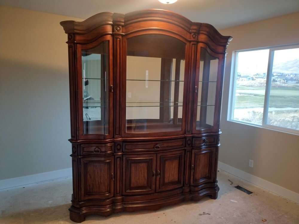 beautiful curio china hutch buffet cabinet lighted