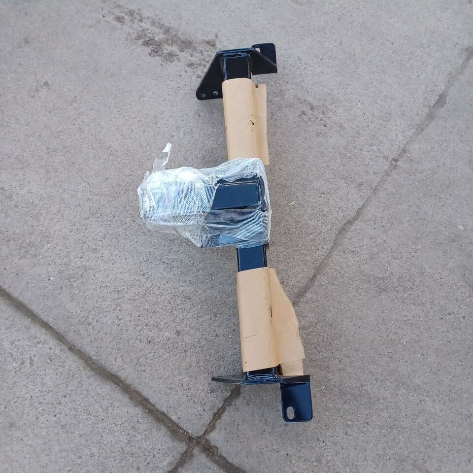 F-250/f350/f450 front receiver hitch