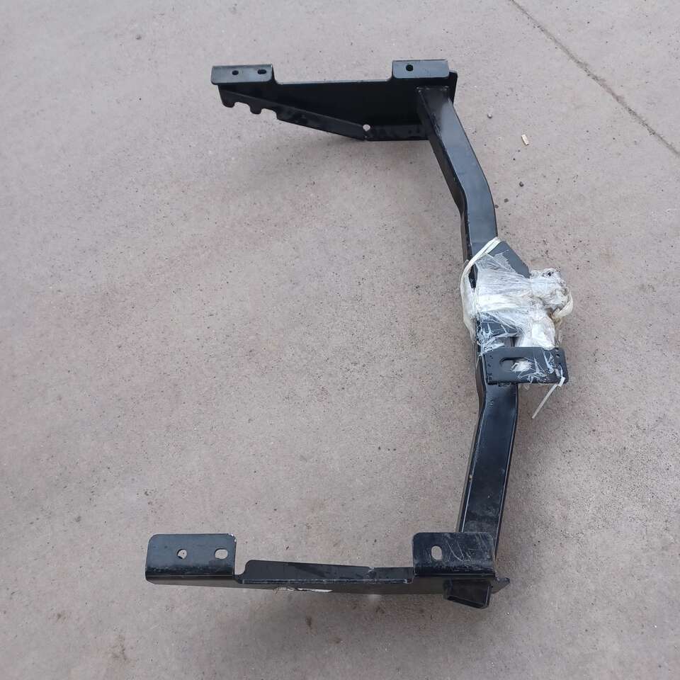 01-07 2500 / 3500 HD hitch