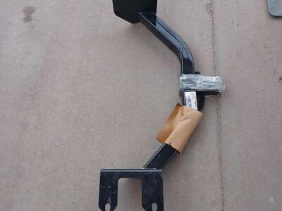 2019-2024 Chevy / GMC 1500 hitch