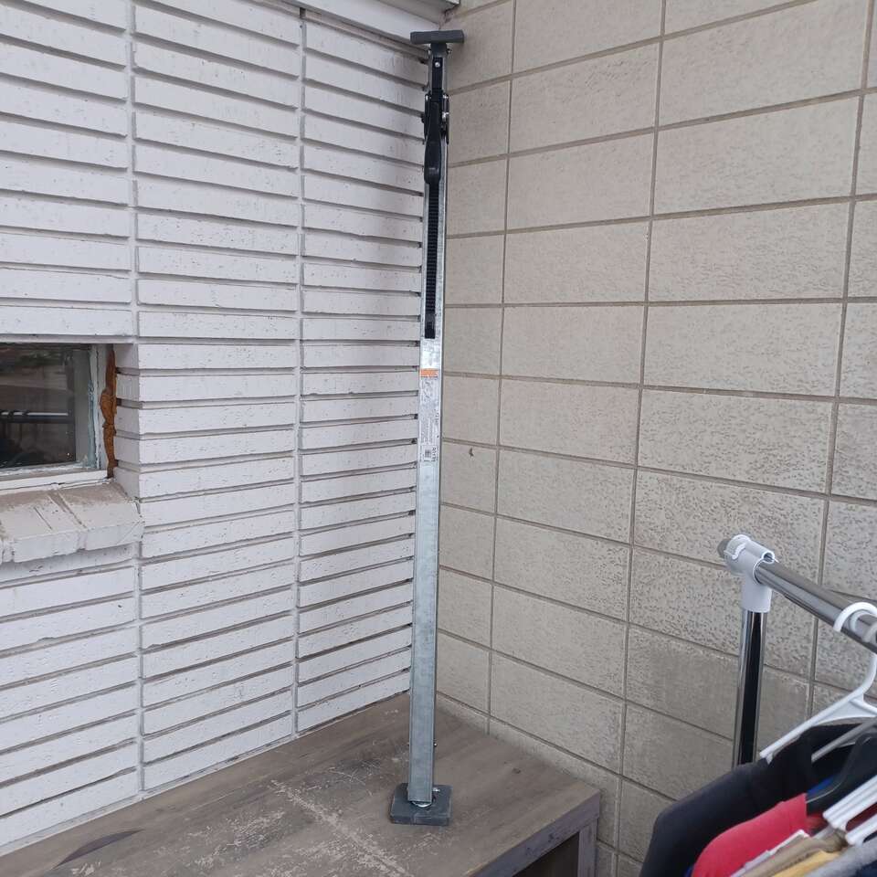 54"-107" 3 Position Retract-A-Bar