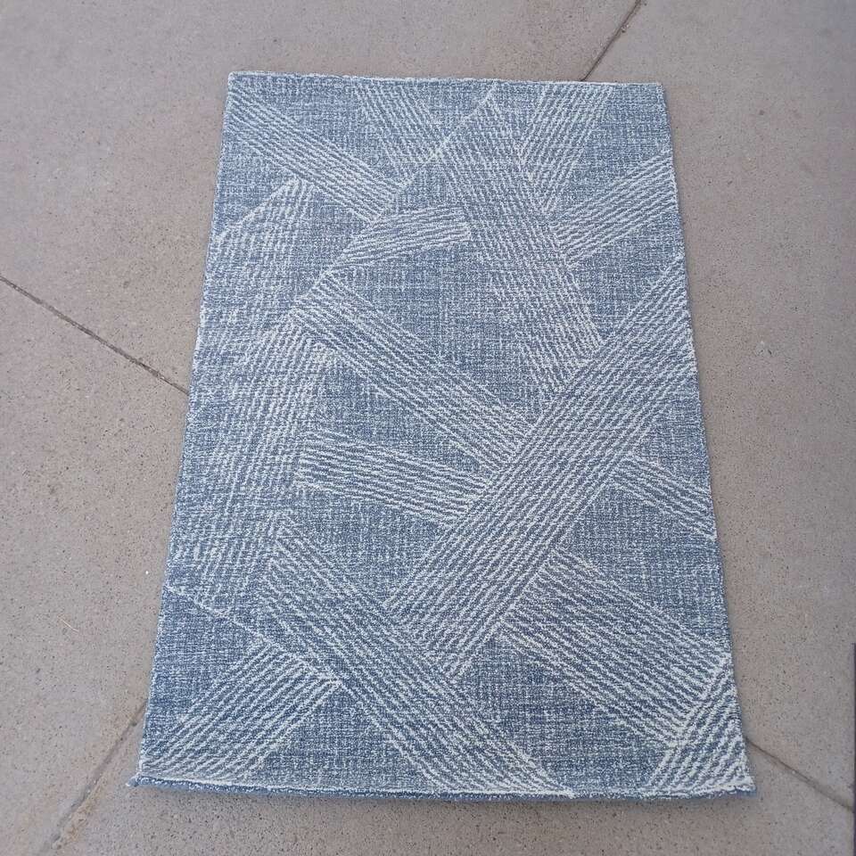 Bashian Valencia 3.6 x 5.6 rug