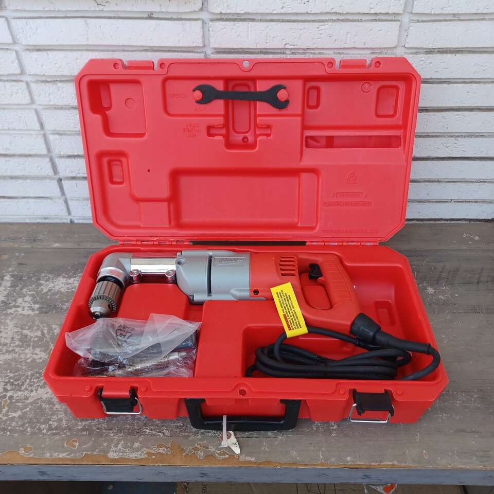 Milwaukee half inch right angle drill kit