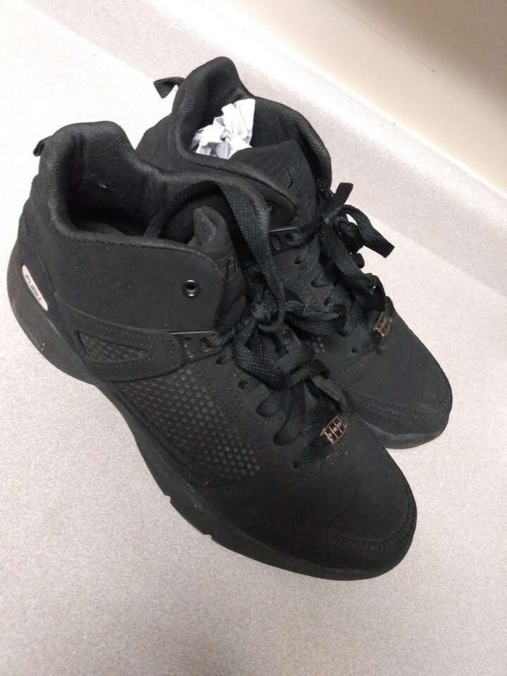 FUBUE MENS SIZE 10 BLACK