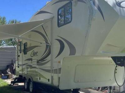 2013 KEYSTONE Cougar Fifth Wheel