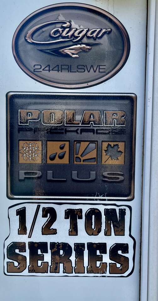 2013 KEYSTONE Cougar Fifth Wheel