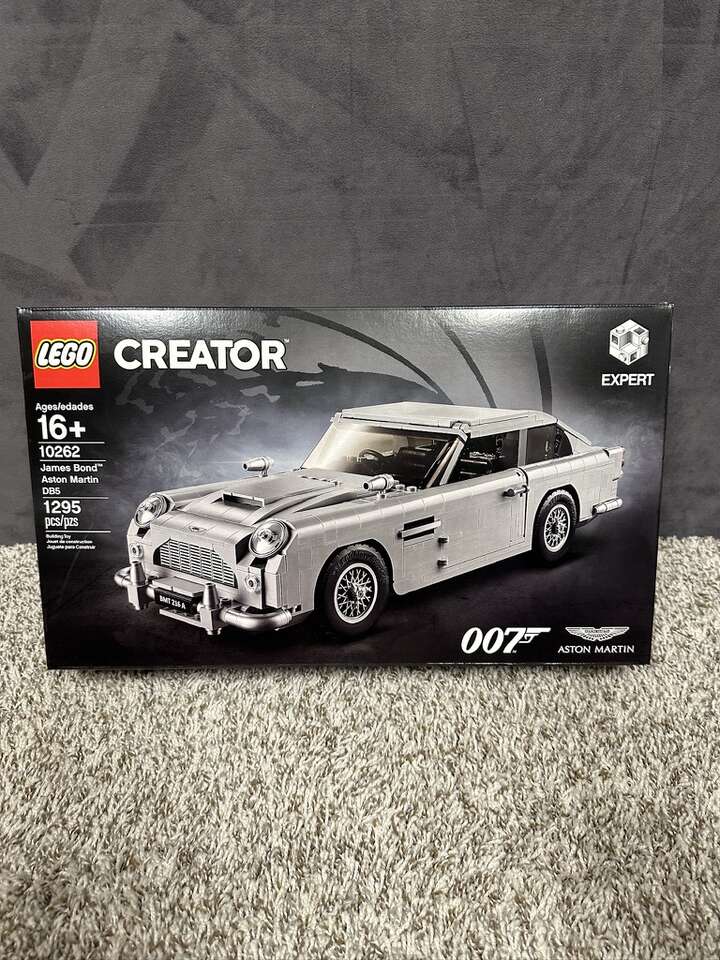 Lego 007 Aston Martin Car 10262 New In Box