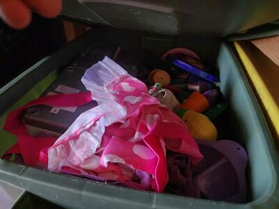 Play kitchen food and accessories