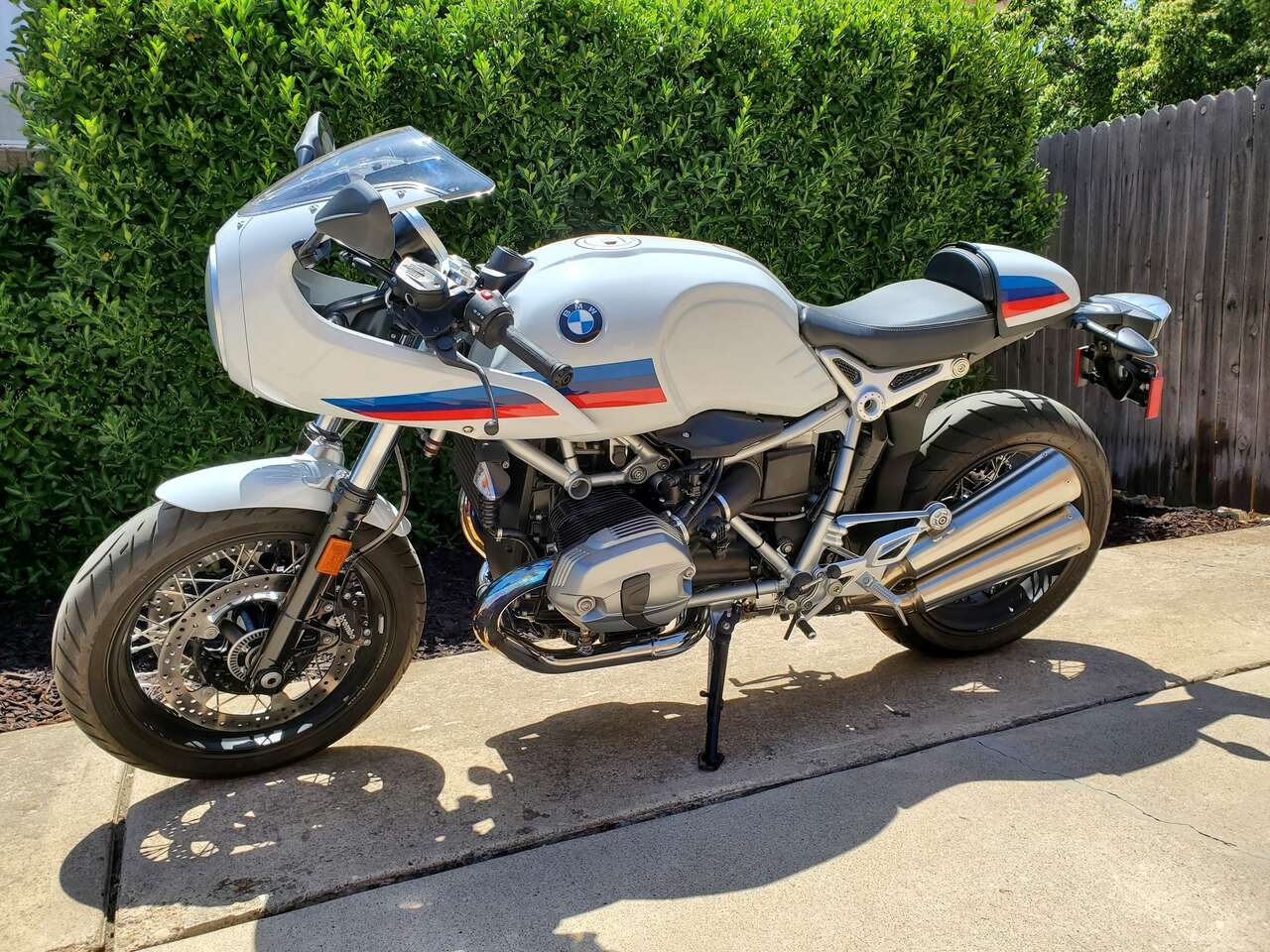 BMW R nineT Racer