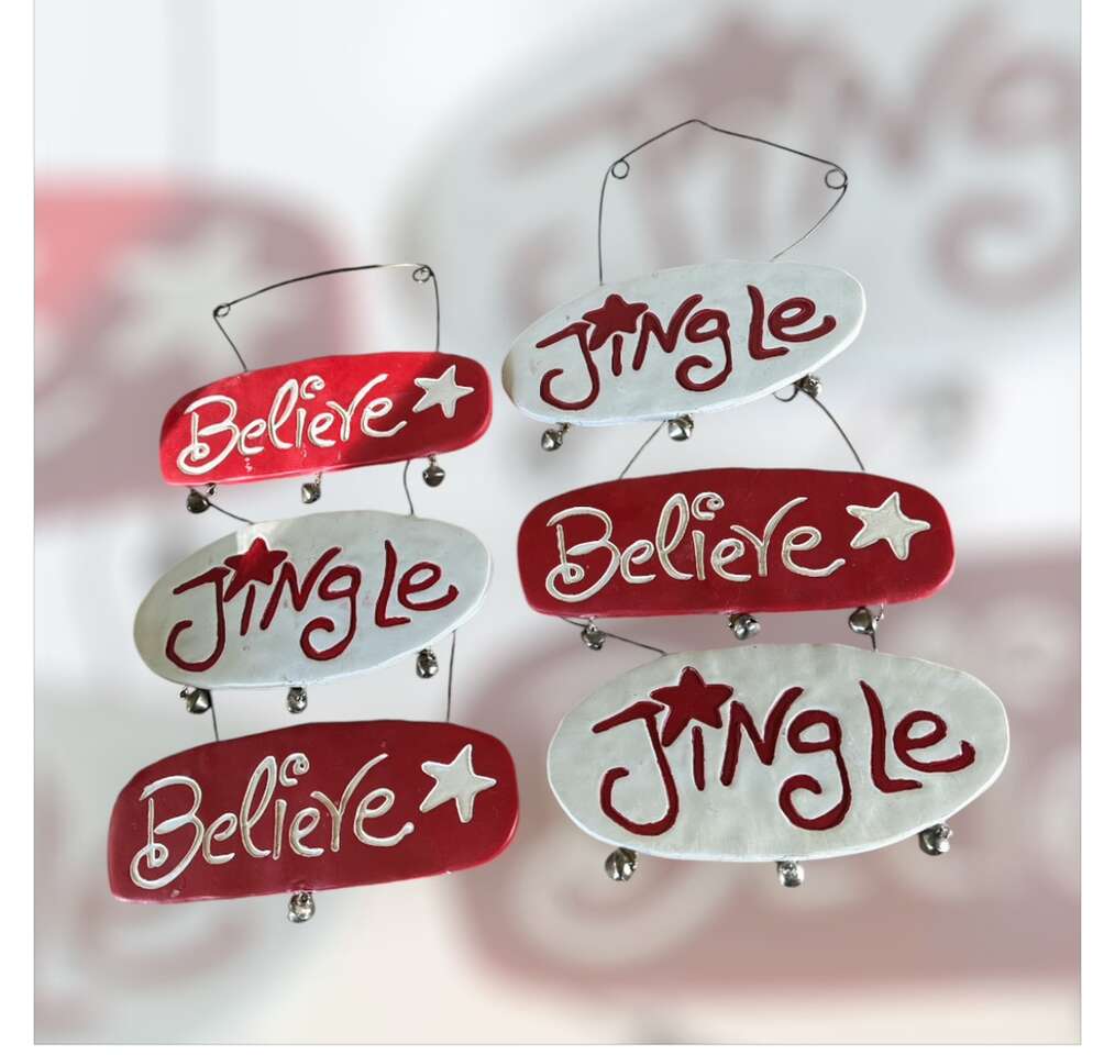 Christmas Hanger Ornament 7 W. Vntg