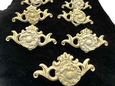 Victorian French Provintial Drawer Pulls 7