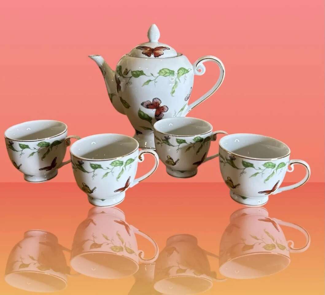 Vintage I. Godinger Butterfly Teapot MINT