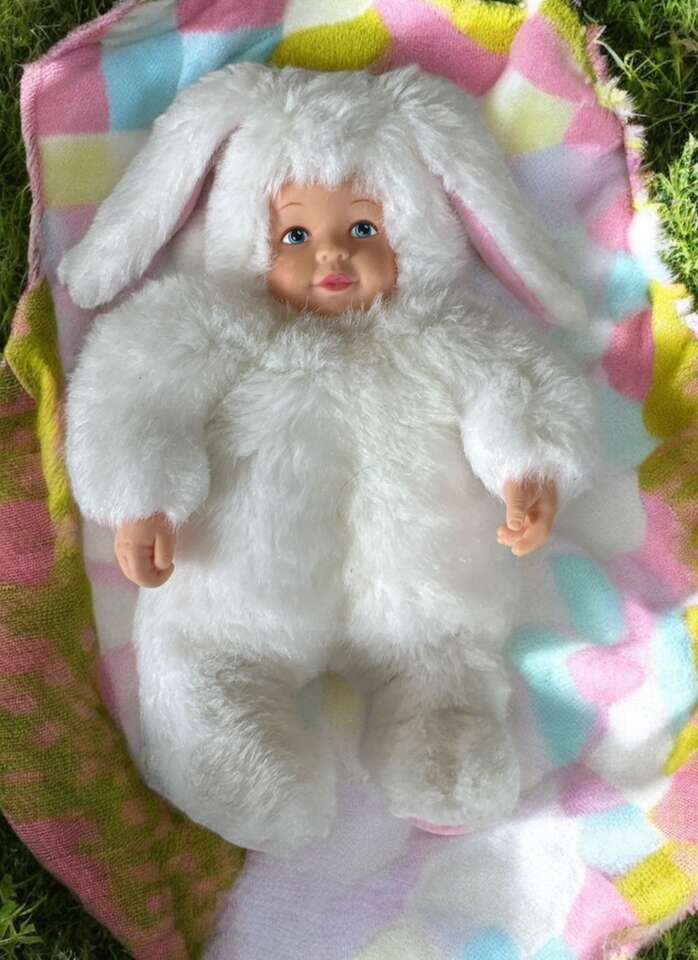 Anne Geddes Baby Bunny 1997