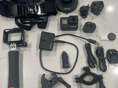 GoPro Hero 7 Black And Accessories