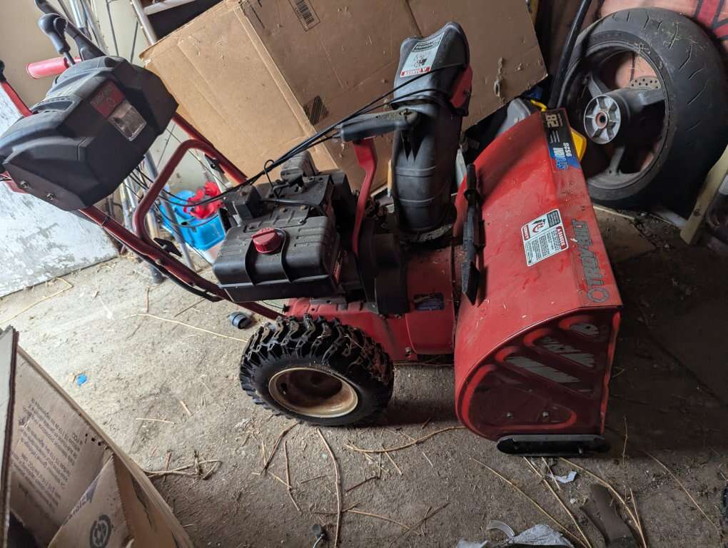 28 inch snow blower