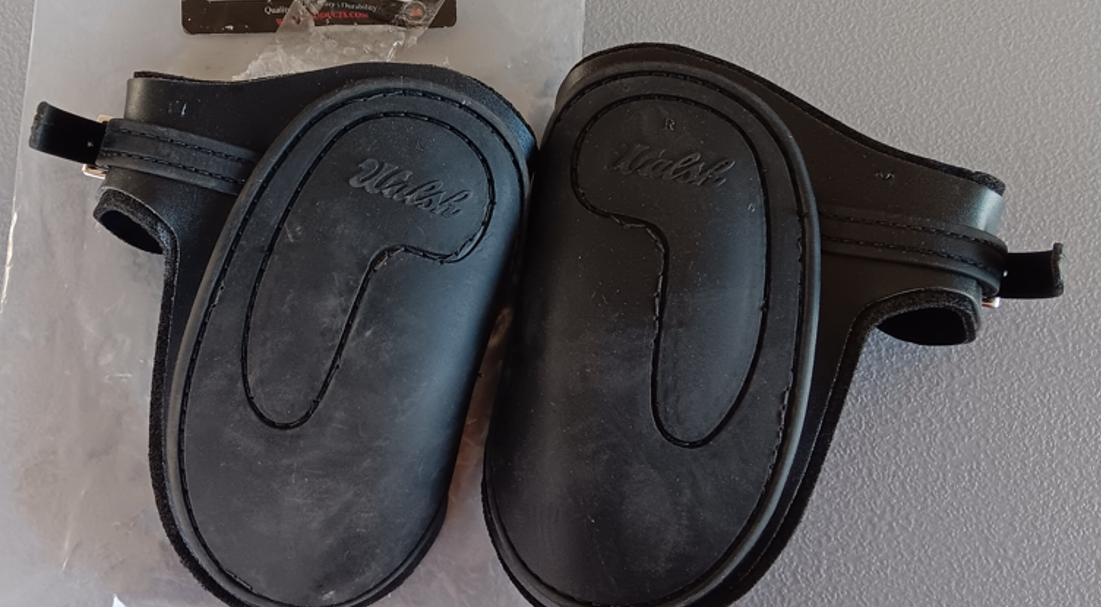 Horse Racing Knee Boots Size Medium By Walsh model 337M