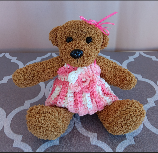 Bear in Handmade Outfit- Rosa