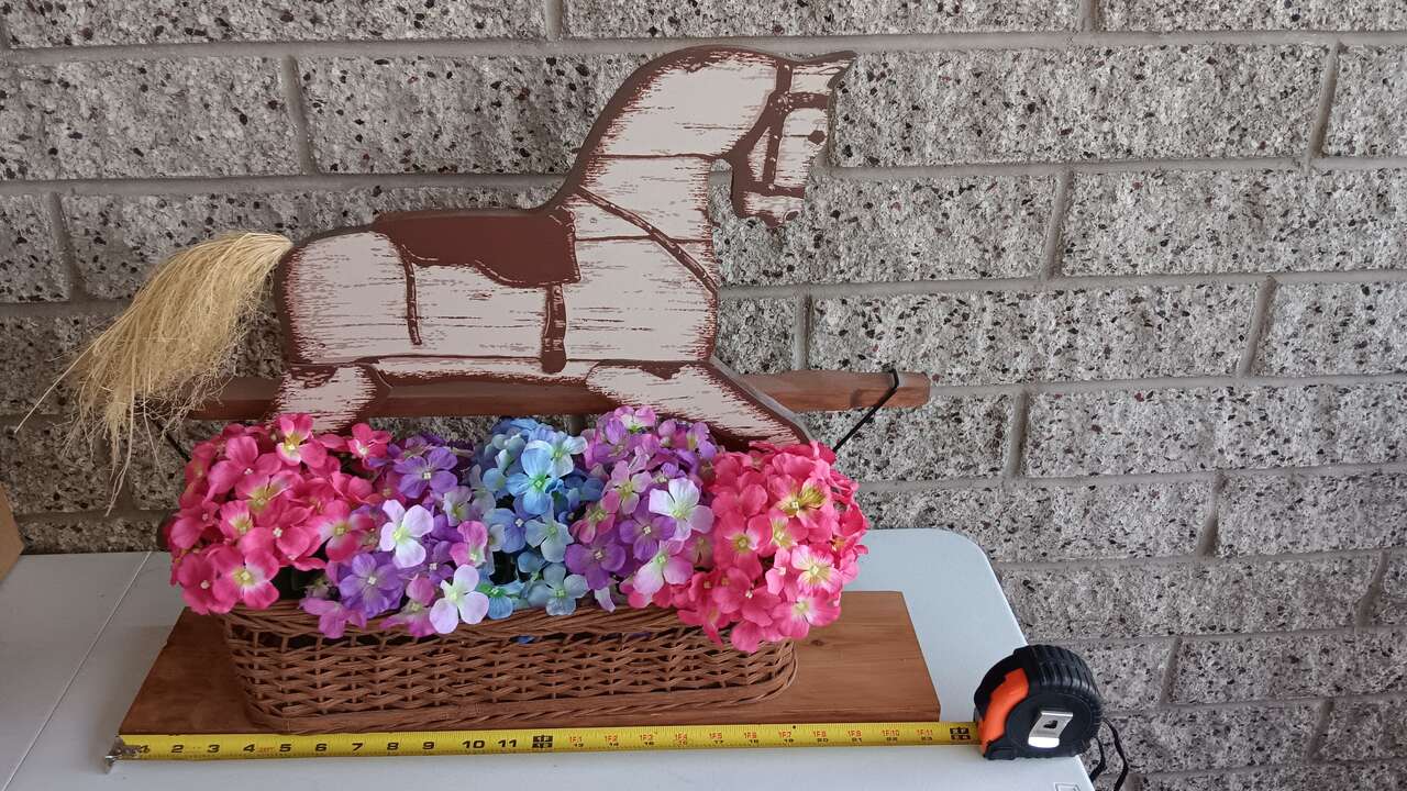 Hanging or Tabletop Horse Wall Decor