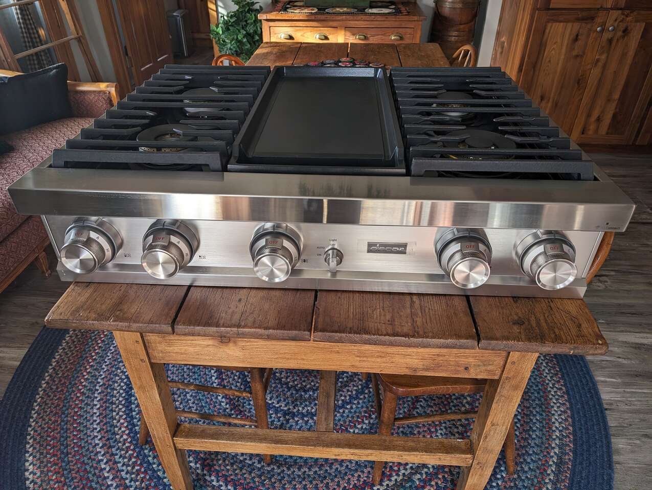 Dacor 36" Cooktop with griddle with … Appliances