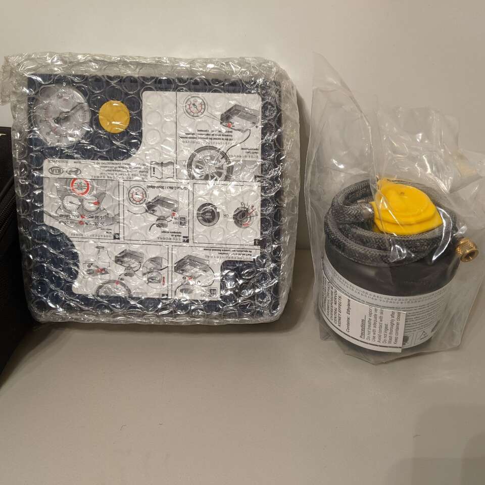 90 psi tire inflator - emergency roadside