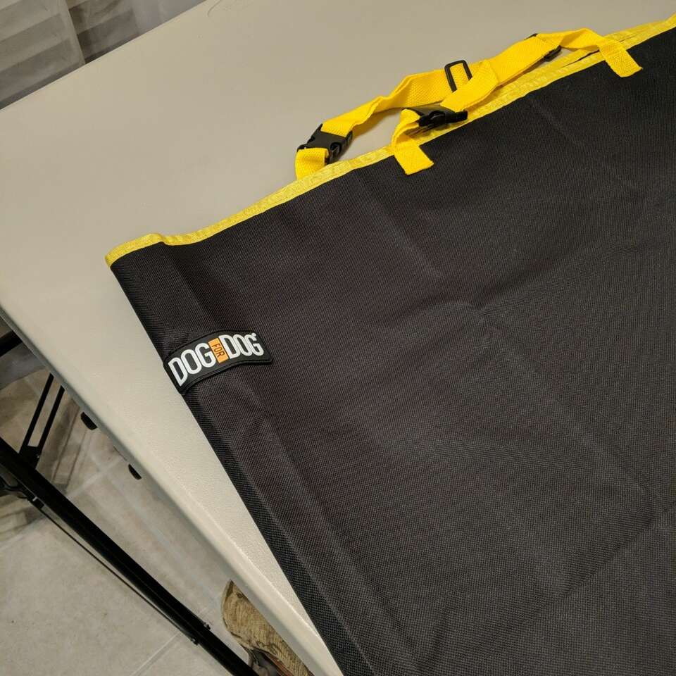 waterproof 55" x 47" dog seat cover