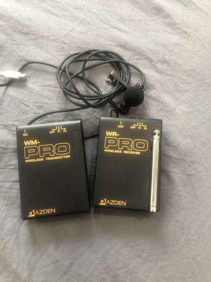 MICROPHONE LAVALIER WIRELESS MICROPHONE