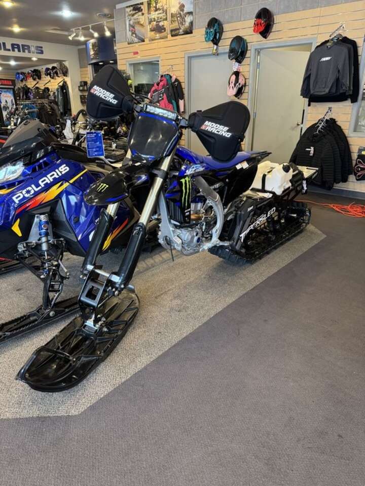 2025 Yamaha YZ450F Monster Energy Yamaha Racing Edition