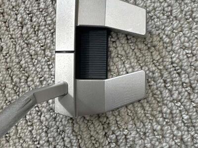 Scotty Cameron Phantom 5.5