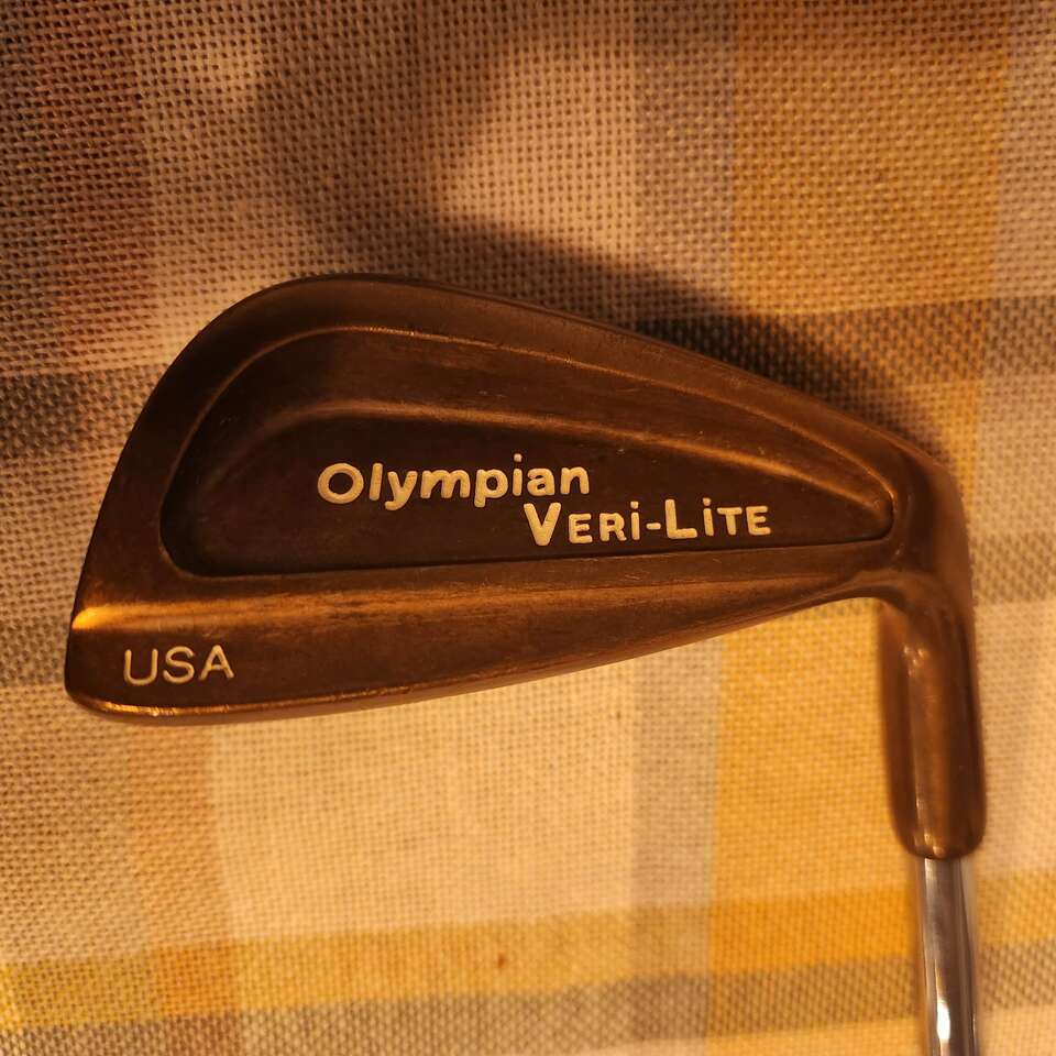 RH Pinseeker Olympian Veri-Lite Pitching Wedge