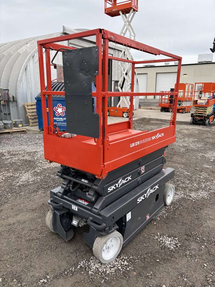 2017 Skyjack SJ 3219 19' -2 yr Warranty- Scissorlift (id.9339b)